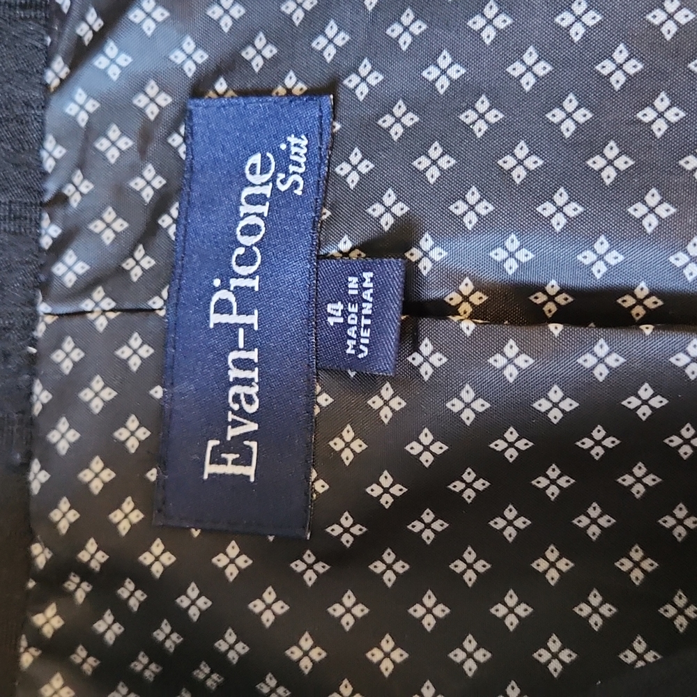 Women's Suit